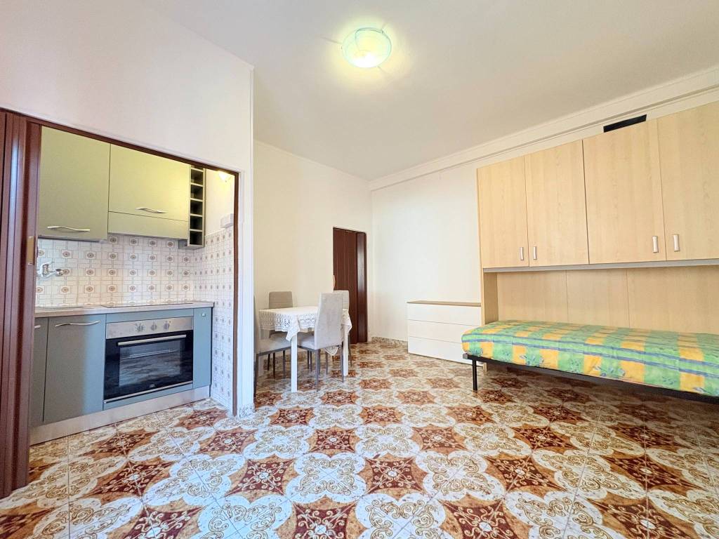 Monolocale via Iglesias 36, Gorla, Milano€ 700/mese